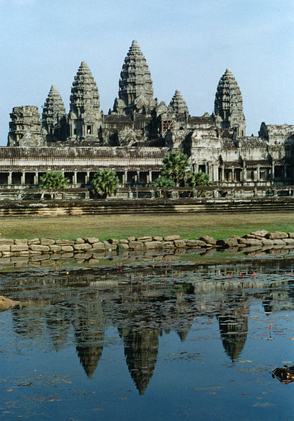 418px-Angkor_Wat_01